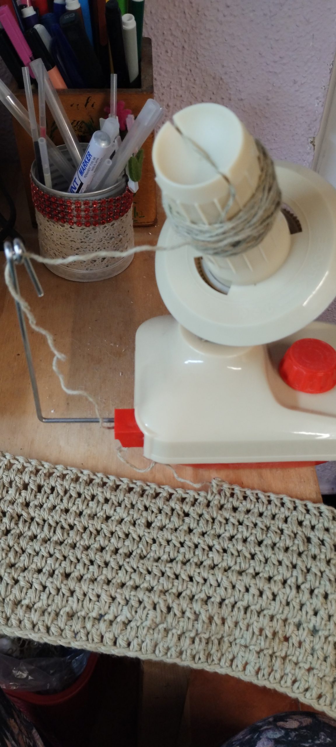 Utilizzo l’avvolgitore per fare i gomitoli (con video)