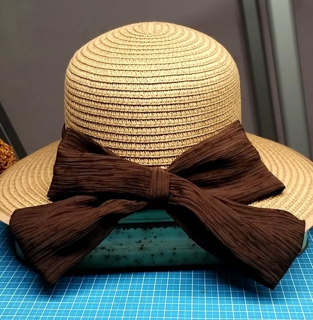 Vestito, stola, cappello, borsa… la cerimonia..
